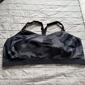 Old Navy Black and Gray Camo Sports Bra - 3X